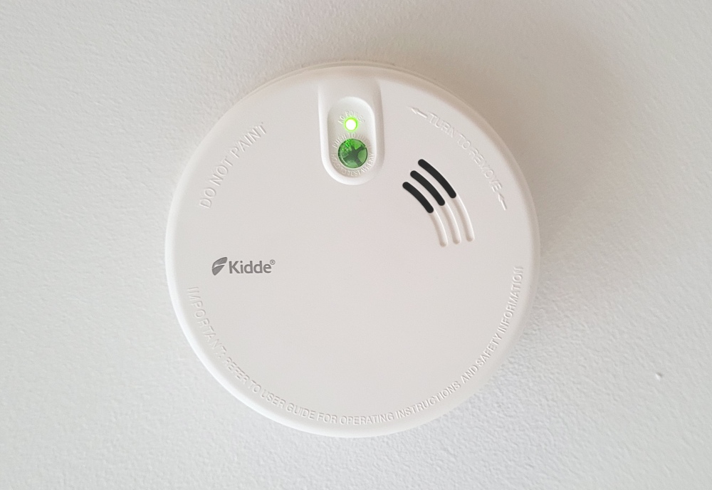 Kidde palovaroitin asennettuna